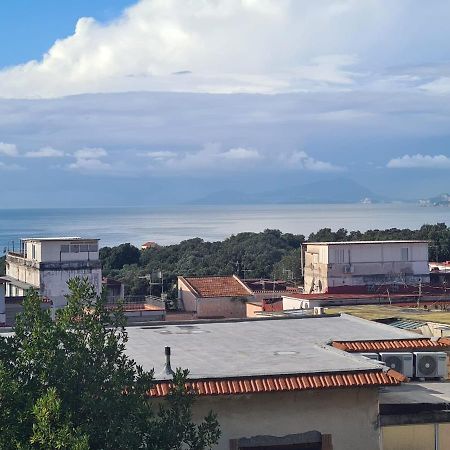 Apartamento La Finestra Sul Golfo Ercolano Exterior foto